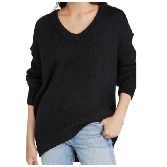 FREE PEOPLE Brookside Tunic Oversized Chunky Sweater in Black, Size X-Large - Picture 3 of 16